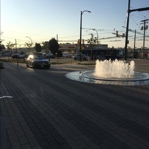 Meet your Posher, Lorraine